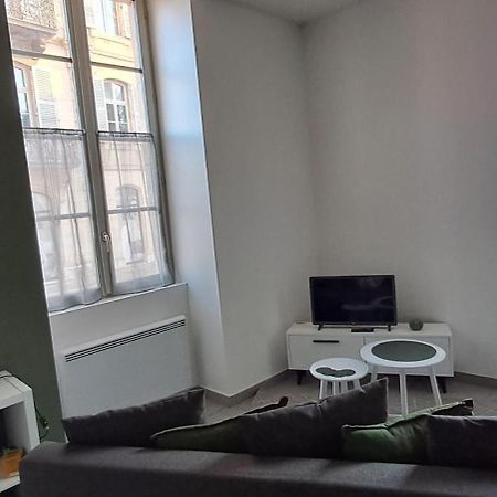 Appartement Studio Dole Grevy Deux Etoiles Exterior foto